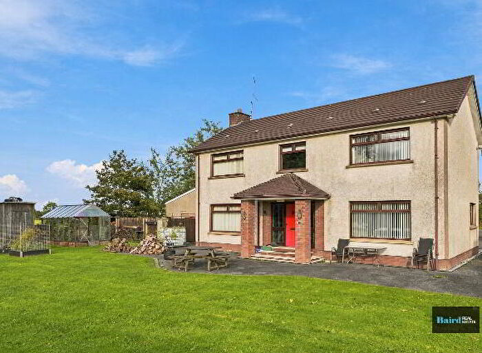 4 Bedroom Detached House For Sale In Armagh Road, Dungannon, BT71
