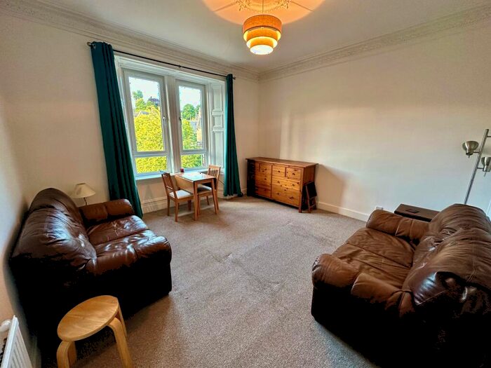 2 Bedroom Flat To Rent In Tullideph Road, Dundee, DD2