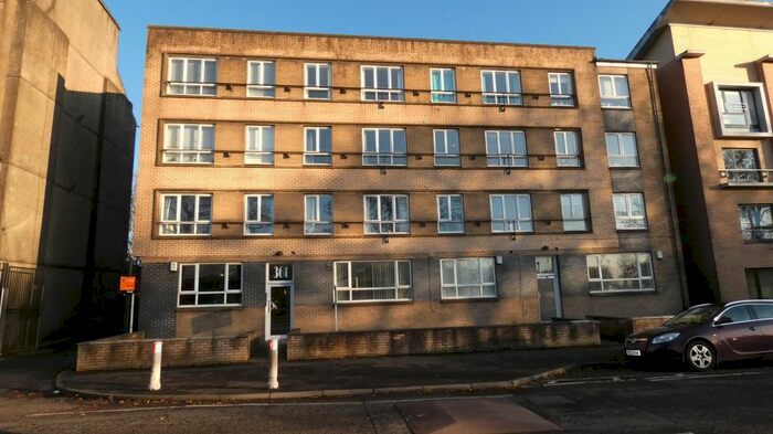 2 Bedroom Flat To Rent In Wellshot Road, Glasgow, G32