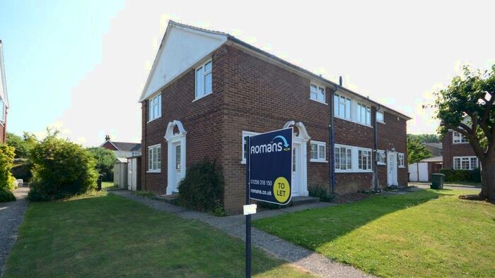 2 Bedroom Maisonette To Rent In Devonshire Place, RG21