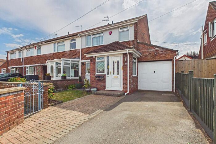3 Bedroom Semi-Detached House For Sale In Westward Drive, Pill, Bristol, BS20