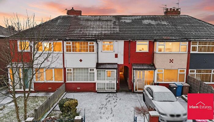 3 Bedroom Terraced House For Sale In Ferry Road, Irlam, M44