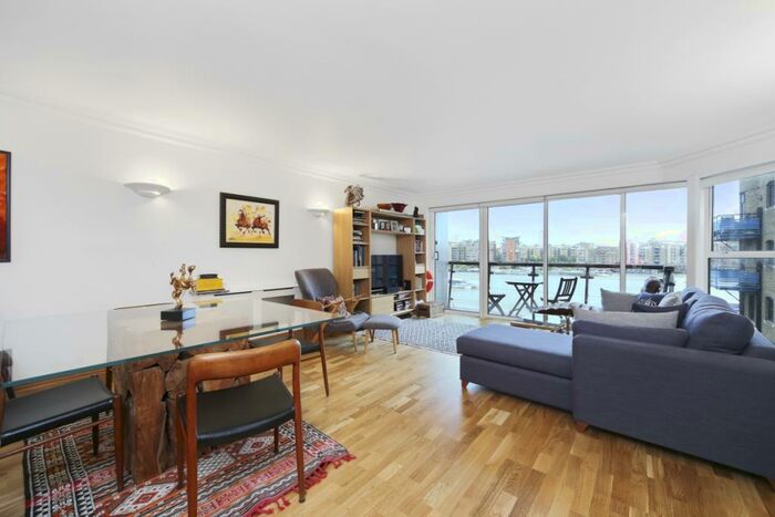2 Bedroom Flat To Rent In Riviera Court, St. Katharines Way London, E1W