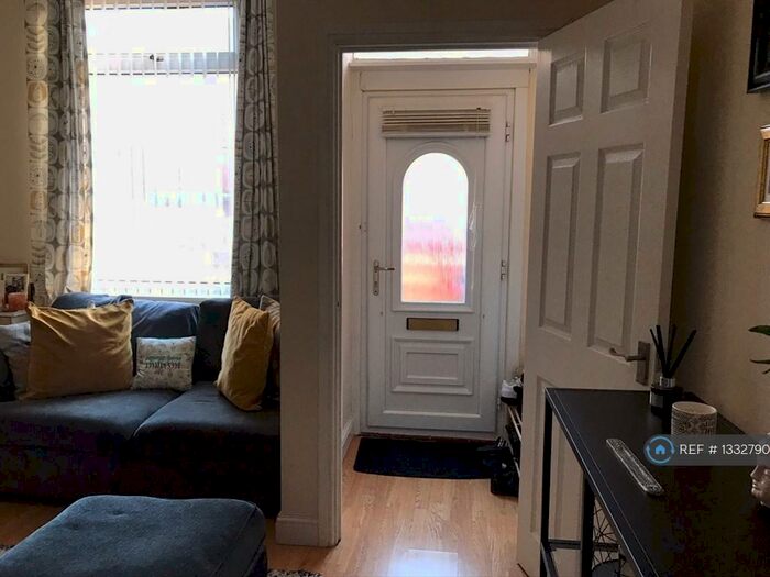 2 Bedroom Terraced House To Rent In Seymour Street, Denton, Manchester, M34