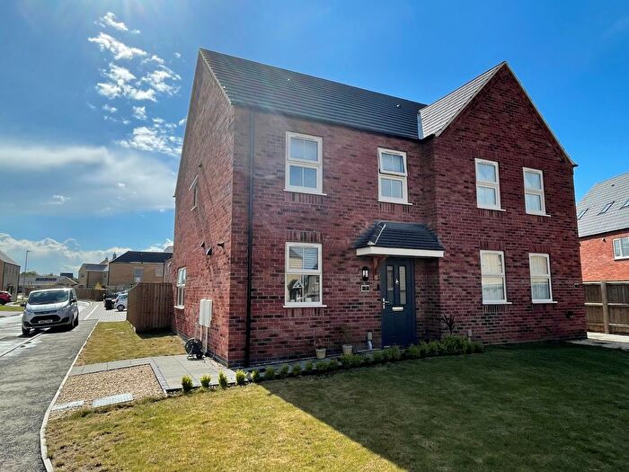 2 Bedroom Semi-Detached House For Sale In Simmonds Way, Metheringham, LN4