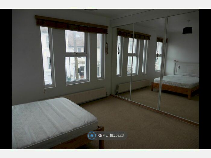 4 Bedroom Terraced House To Rent In Stanley Road, Brighton, BN1