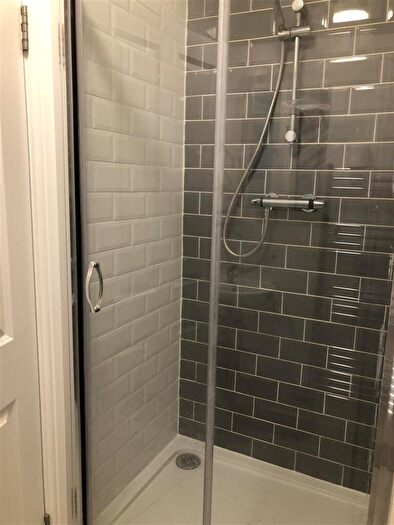 2 Bedroom Apartment To Rent In Camden High Street, London, NW1