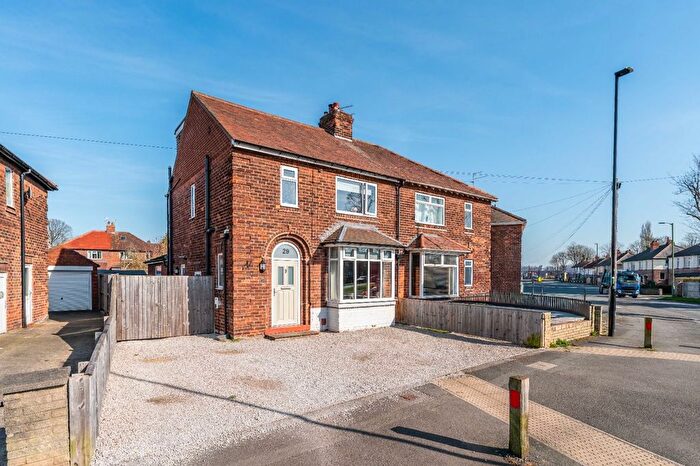 4 Bedroom Semi Detached House For Sale In Melrosegate, York, YO31
