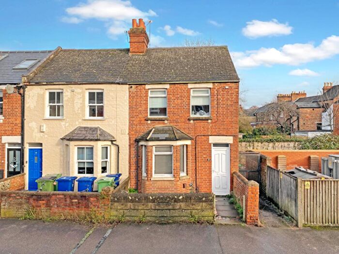2 Bedroom Flat To Rent In Hurst Street, Oxford, OX4