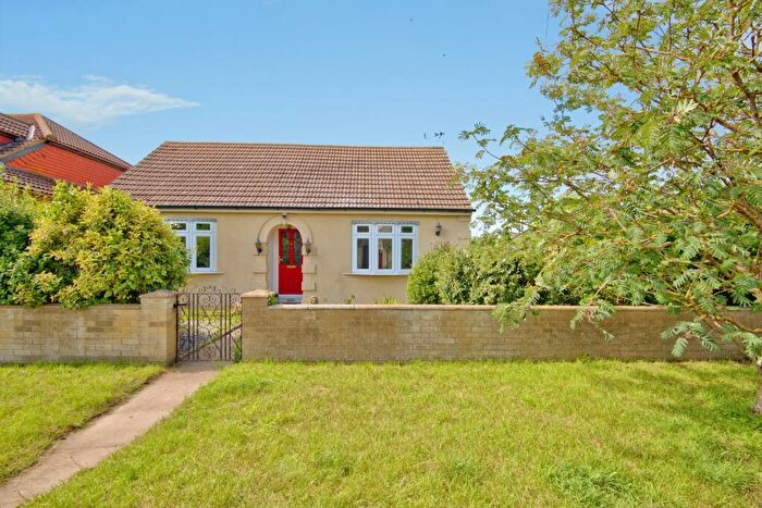 2 Bedroom Detached Bungalow For Sale In St Edwards, Grosvenor Road, Orsett, Thurrock, RM16