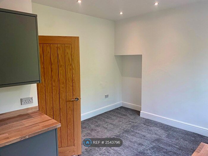 3 Bedroom Terraced House To Rent In Spring Bank Avenue, Audenshaw, Manchester, M34