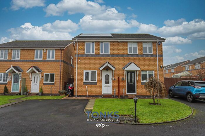 2 Bedroom Semi Detached House For Sale In Waterways Drive, Oldbury, B69