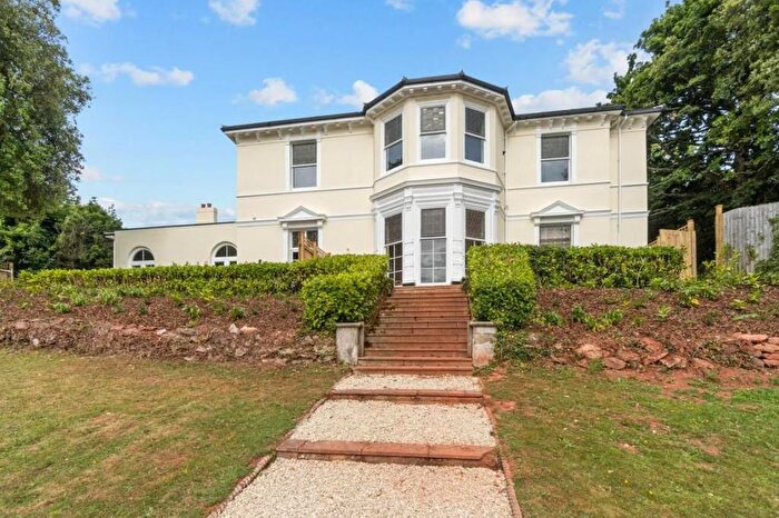 3 Bedroom Flat To Rent In Watcombe Beach Road, Torquay, TQ1