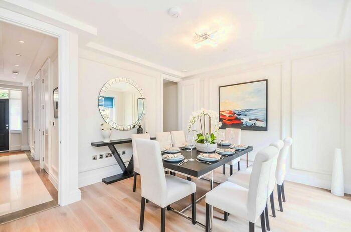 5 Bedroom Terraced House To Rent In Sulivan Road, Hurlingham, London, SW6