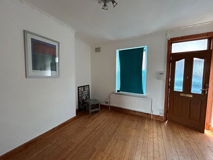 3 Bedroom Terraced House To Rent In Cromford Street, Sheffield, S2