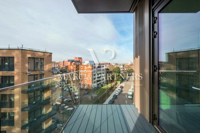 1 Bedroom Apartment To Rent In Hartingtons Court, Coster Avenue, London, N4