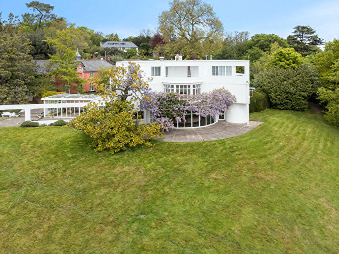 6 Bedroom Country House To Rent In St. Anns Hill Road, Chertsey, KT16