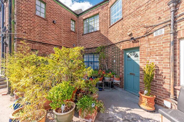 2 Bedroom Flat To Rent In Station Parade, Harrow, HA3