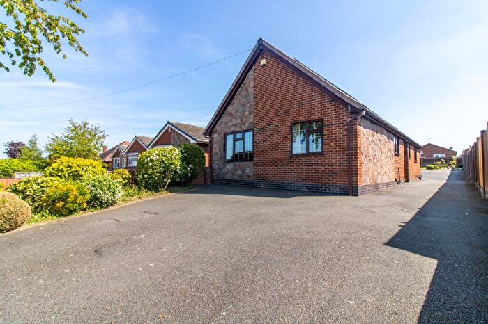 3 Bedroom Detached House For Sale In Colby Drive, Thurmaston, Leicester, LE4