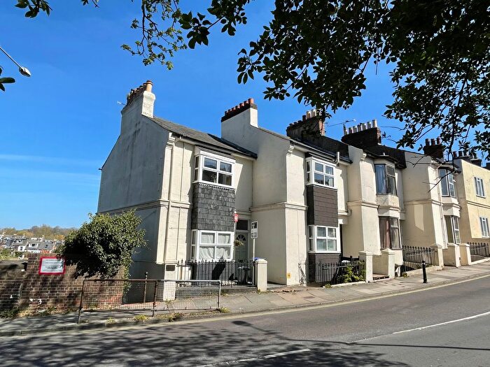 2 Bedroom Flat To Rent In Offham Terrace, Lewes, BN7