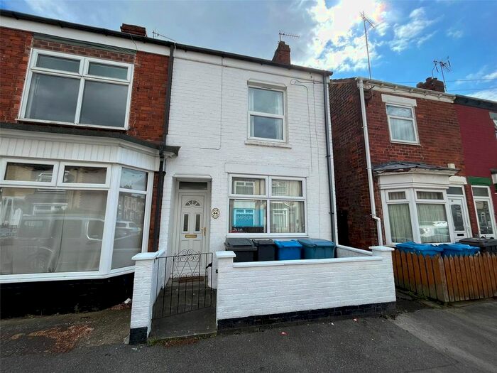 3 Bedroom Semi-Detached House To Rent In Brecon Street, Hull, East Riding Of Yorkshire, Uk, HU8