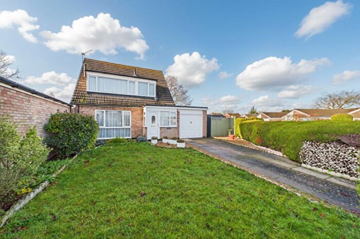 3 Bedroom Detached House For Sale In Highlands, Thetford, IP24