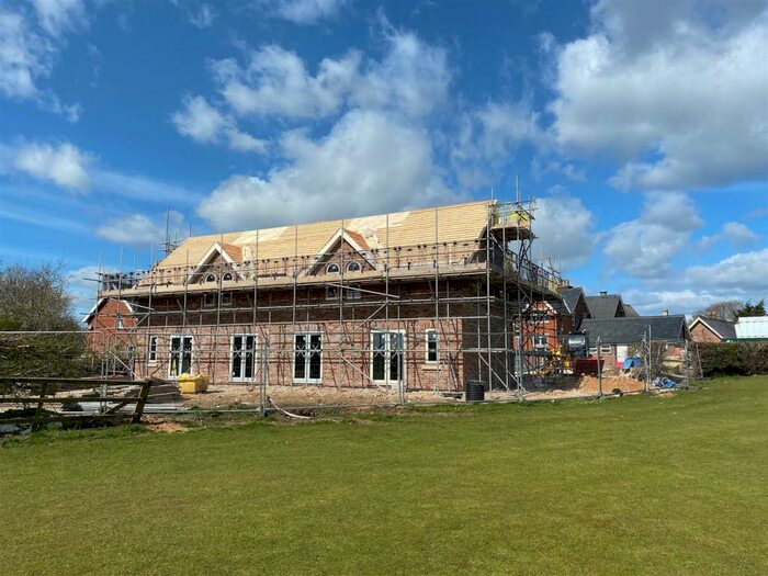 3 Bedroom House To Rent In Main Road, Humbleton, Hull, HU11