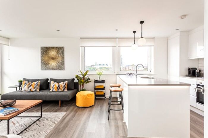 2 Bedroom Flat To Rent In Flat Simla House, London, London, SE1