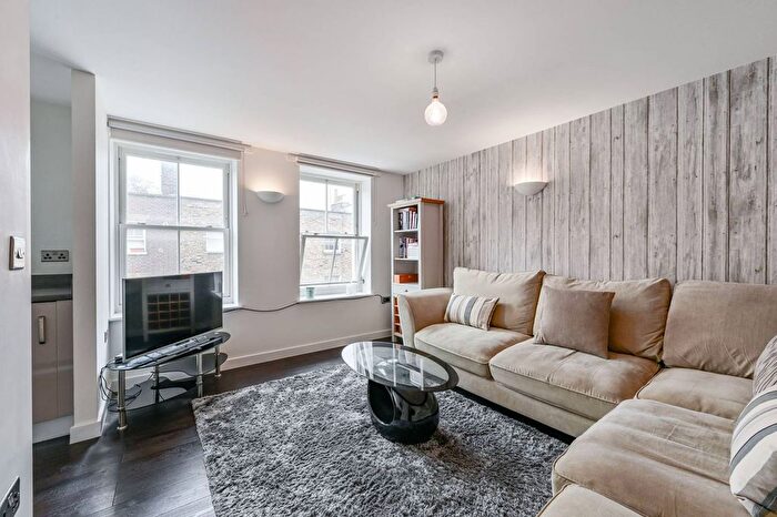 2 Bedroom Flat For Sale In Whitfield Place, Fitzrovia, London, W1T
