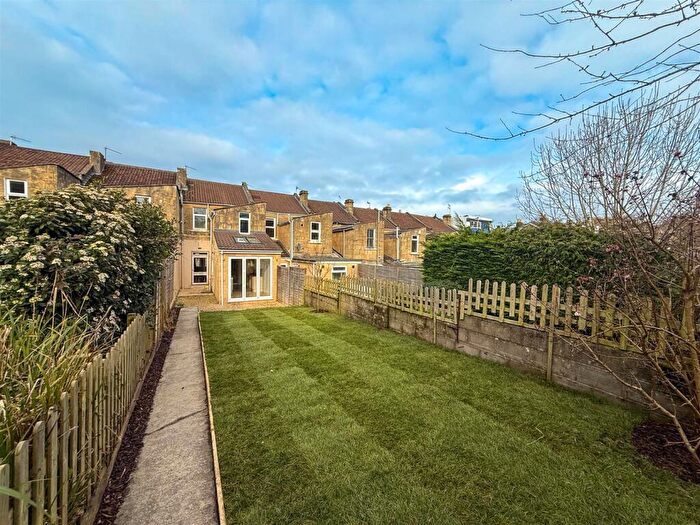 3 Bedroom House To Rent In Lymore Avenue, Bath, BA2