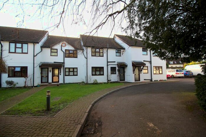 1 Bedroom Flat To Rent In Ashley Road, New Milton, BH25