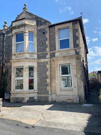 2 Bedroom Flat To Rent In Walliscote Road, Weston-super-mare, North Somerset., BS23