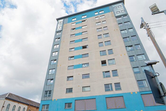2 Bedroom Flat For Sale In / Cranston St, Glasgow, G3