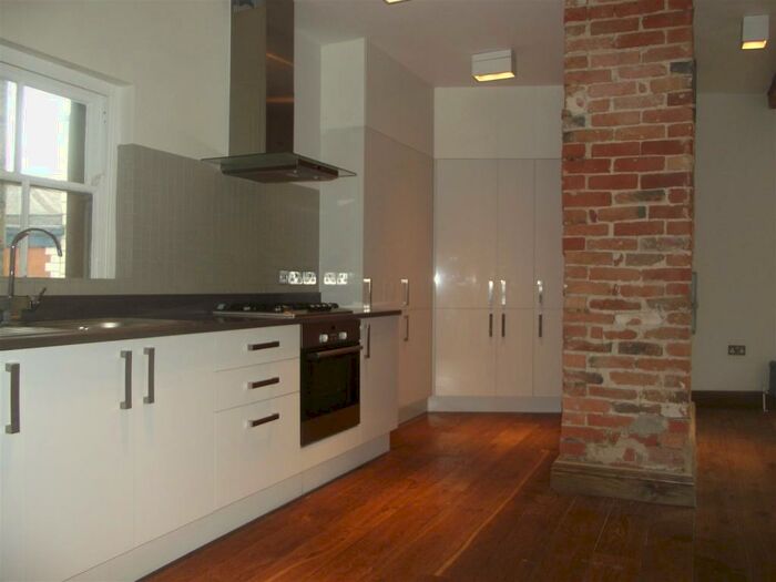 1 Bedroom Apartment To Rent In George Street, NG1