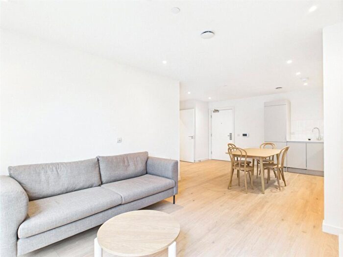 1 Bedroom Apartment To Rent In Fyfe Lane, Edinburgh, Midlothian, EH6