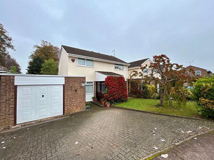 3 Bedroom Detached House For Sale In Harmans Way, Weedon, NN7