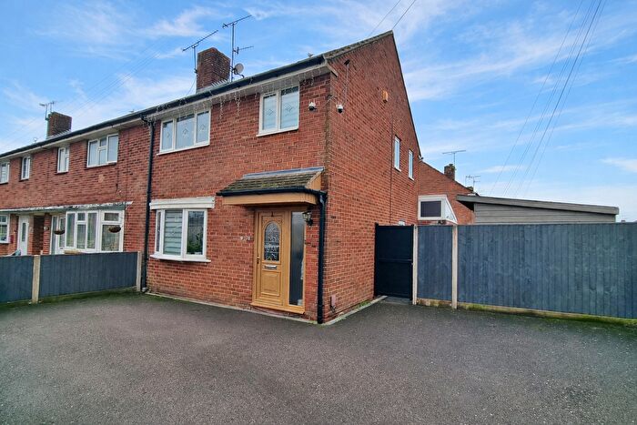 3 Bedroom End Terrace House For Sale In Keyhaven Drive, Havant, PO9