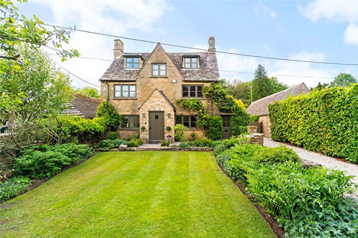 5 Bedroom Detached House For Sale In Taynton, Burford, Oxfordshire, OX18