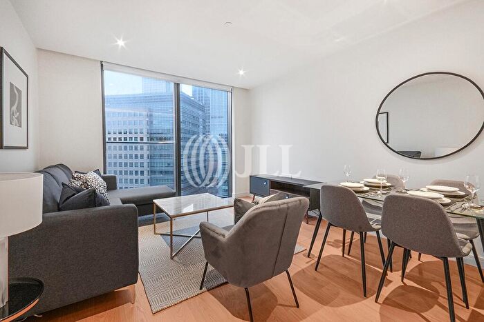 1 Bedroom Flat To Rent In Hampton Tower, South Quay Plaza, E14