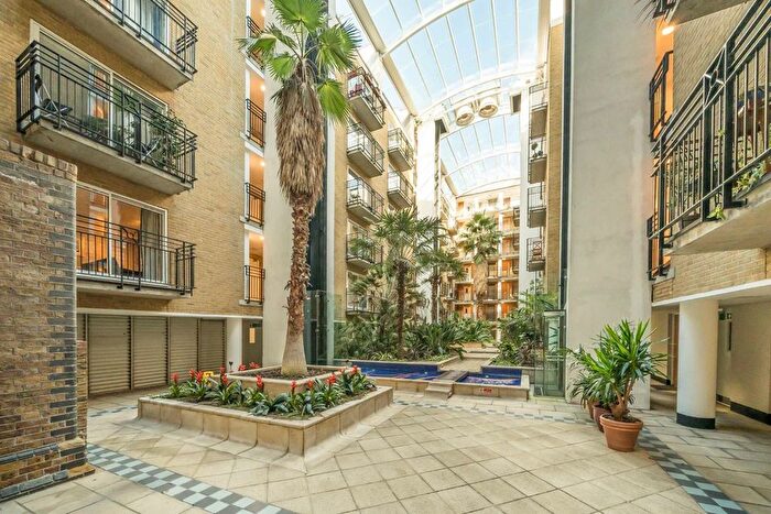 2 Bedroom Flat To Rent In High Timber Street, London, EC4V