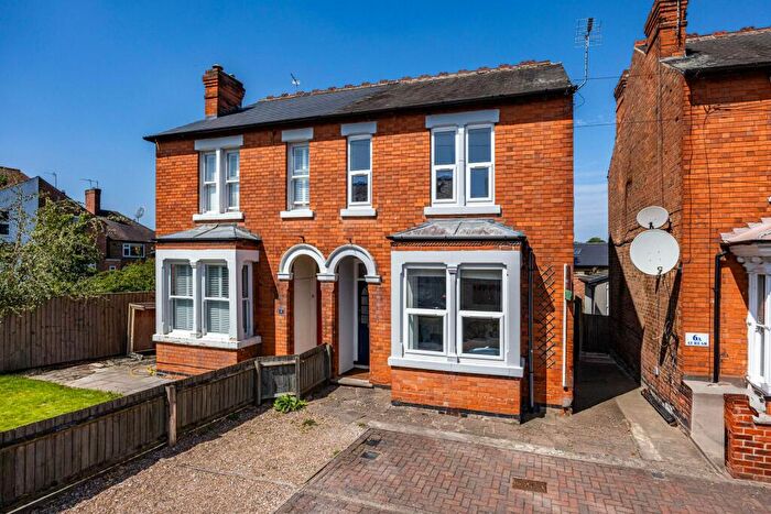 3 Bedroom Semi-Detached House To Rent In Hardwick Grove, West Bridgford, NG2