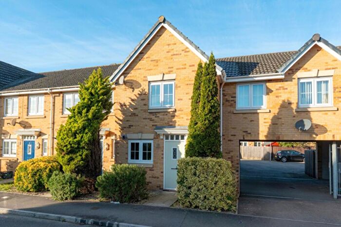 2 Bedroom Semi Detached House For Sale In Schooner Close, Newport, Gwent, NP10