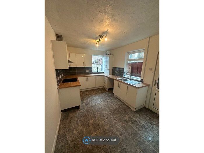 4 Bedroom Terraced House To Rent In Kimberley Road, Llandudno Junction, LL31