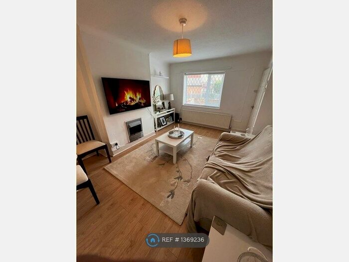 2 Bedroom Terraced House To Rent In Clifton Road, Horbury, Wakefield, WF4