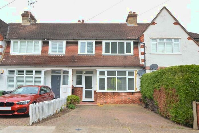 3 Bedroom Terraced House To Rent In Green Lanes, West Ewell, Surrey., KT19
