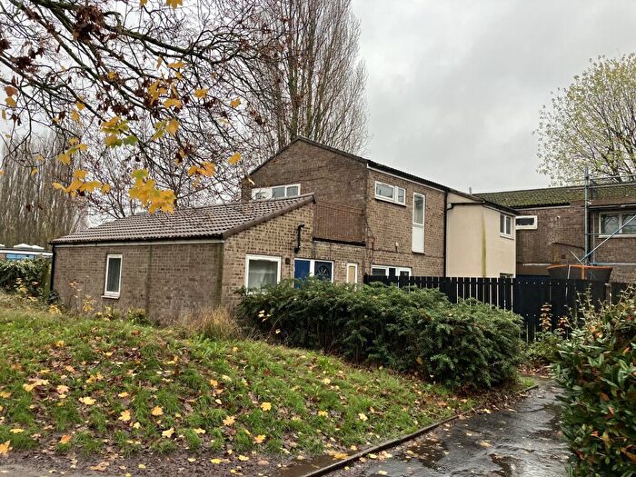 2 Bedroom Flat To Rent In Hindon Walk, Scunthorpe, DN17