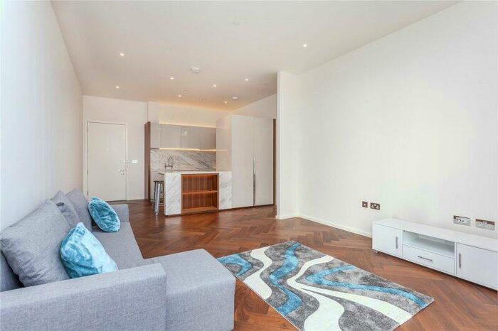1 Bedroom Flat To Rent In Ambassador Building, Embassy Gardens, London, SW11