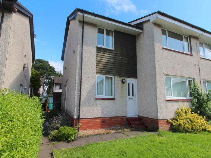 2 Bedroom Flat To Rent In Kirkton Crescent, Coatbridge, North Lanarkshire, ML5