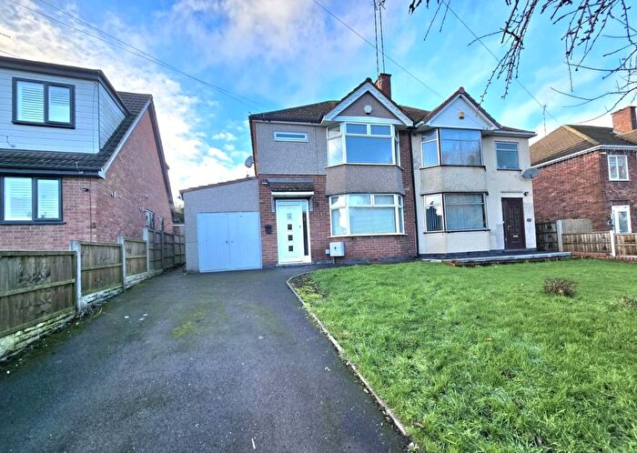 3 Bedroom Semi Detached House For Sale In Bennetts Road, Keresley End, Coventry, West Midlands, CV7