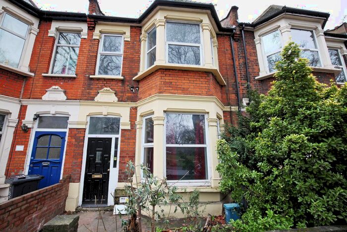 4 Bedroom Terraced House To Rent In Lea Bridge Road, London, E5